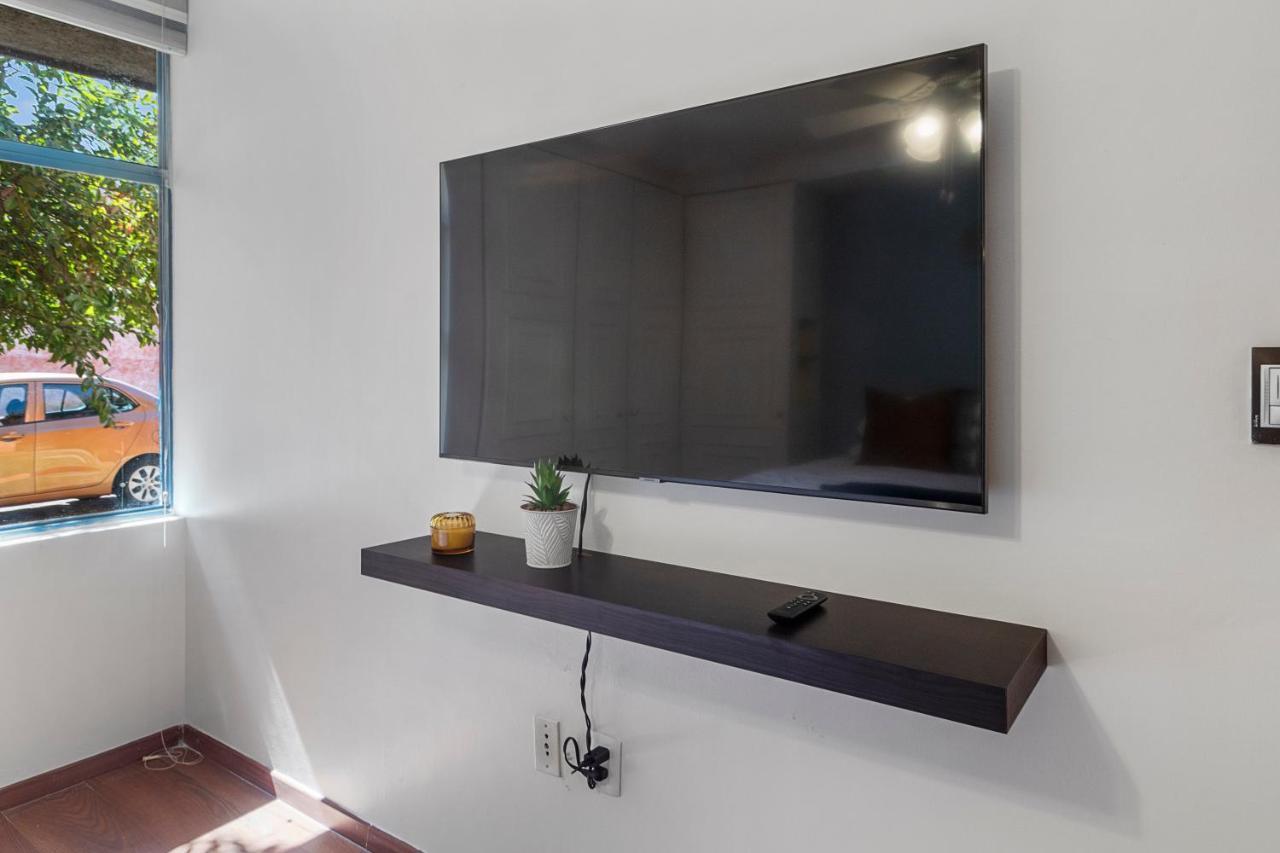 Apartment +ms +fascinante +alberca Y Jardines + Bernardo Quintana 18b *